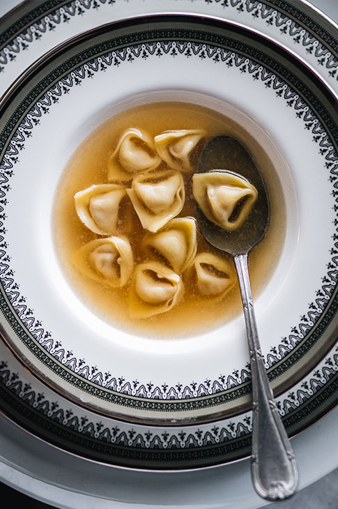 Tortellini in brodo